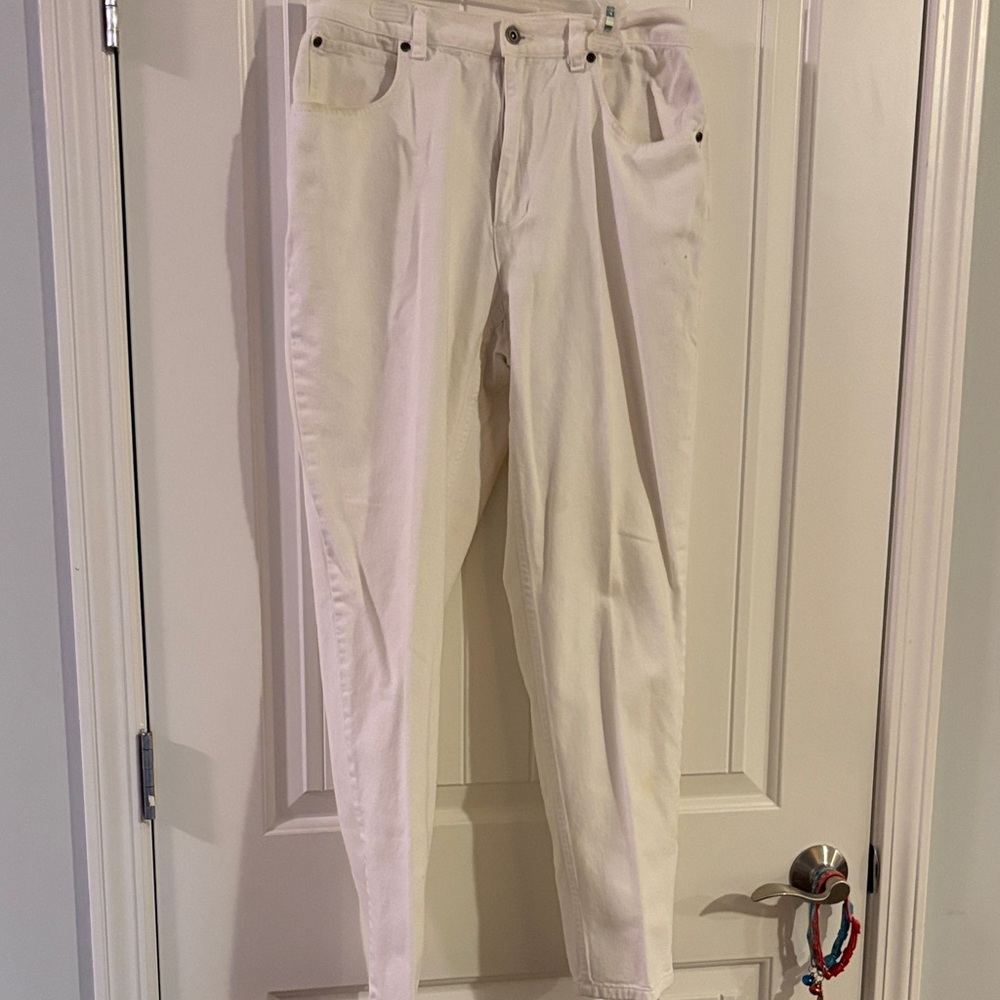 Liz Claiborne Women's Cream Skinny Jeans